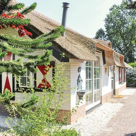 Two-bedroom Holiday In Casa de Férias *